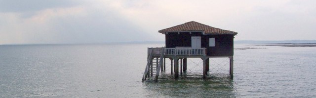 Cabane Tchanqu�e en Pinasse